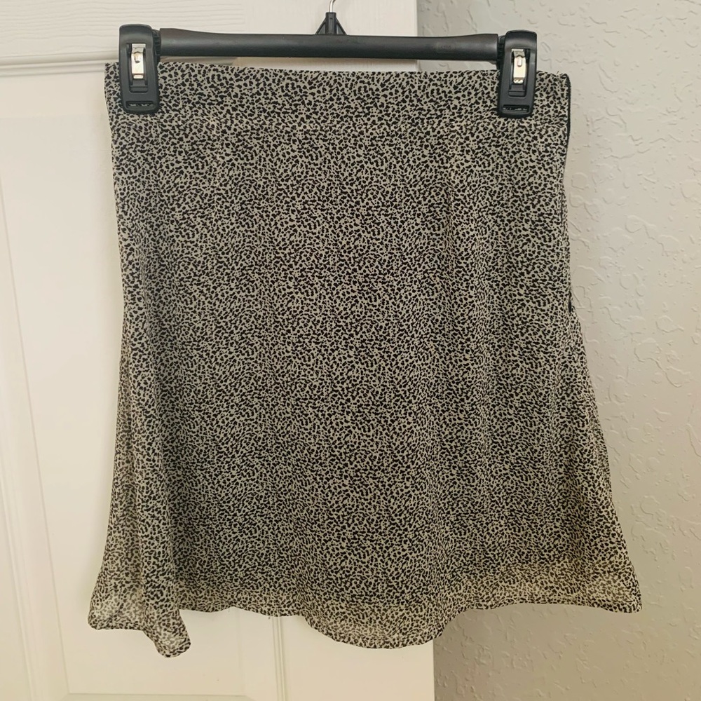 Sienna Sky A-lined Knee Length Skirt - Black&White - Size Small